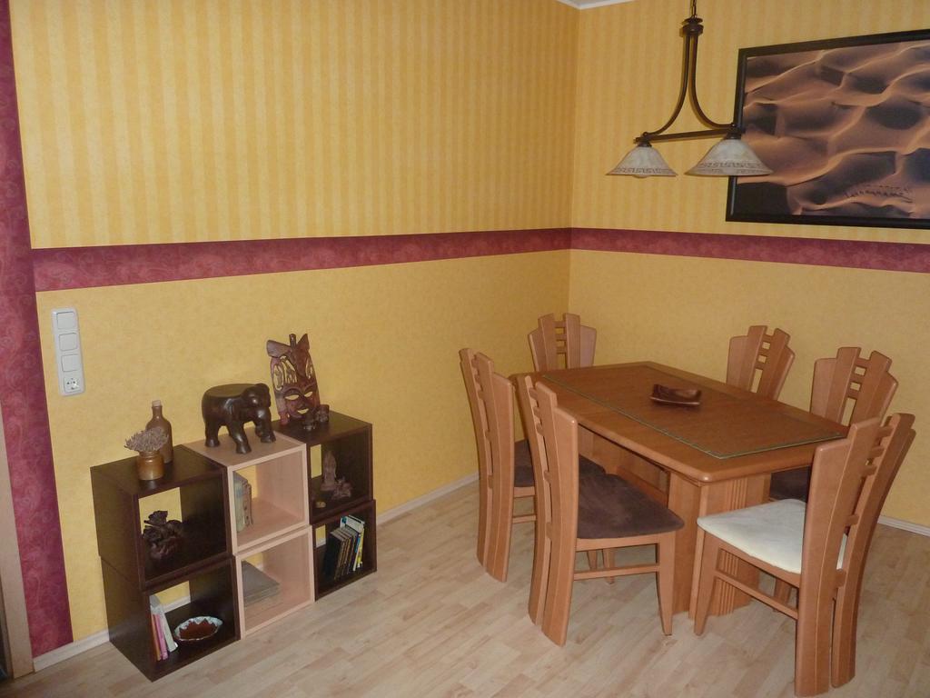 La Vita Apartment Ludwigslust Bagian luar foto